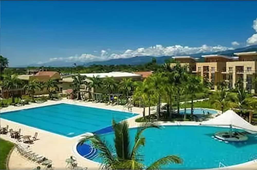 Wyndham Garden Villavicencio Rnt 26993 レストレポ エクステリア 写真