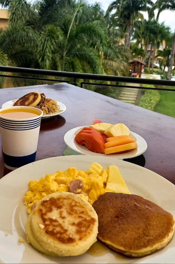 Wyndham Garden Villavicencio Rnt 26993 レストレポ エクステリア 写真