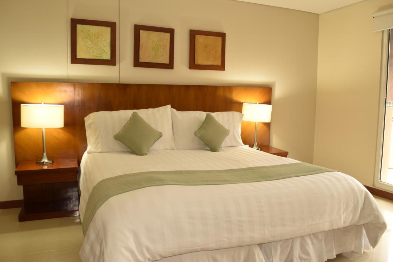 Wyndham Garden Villavicencio Rnt 26993 レストレポ エクステリア 写真