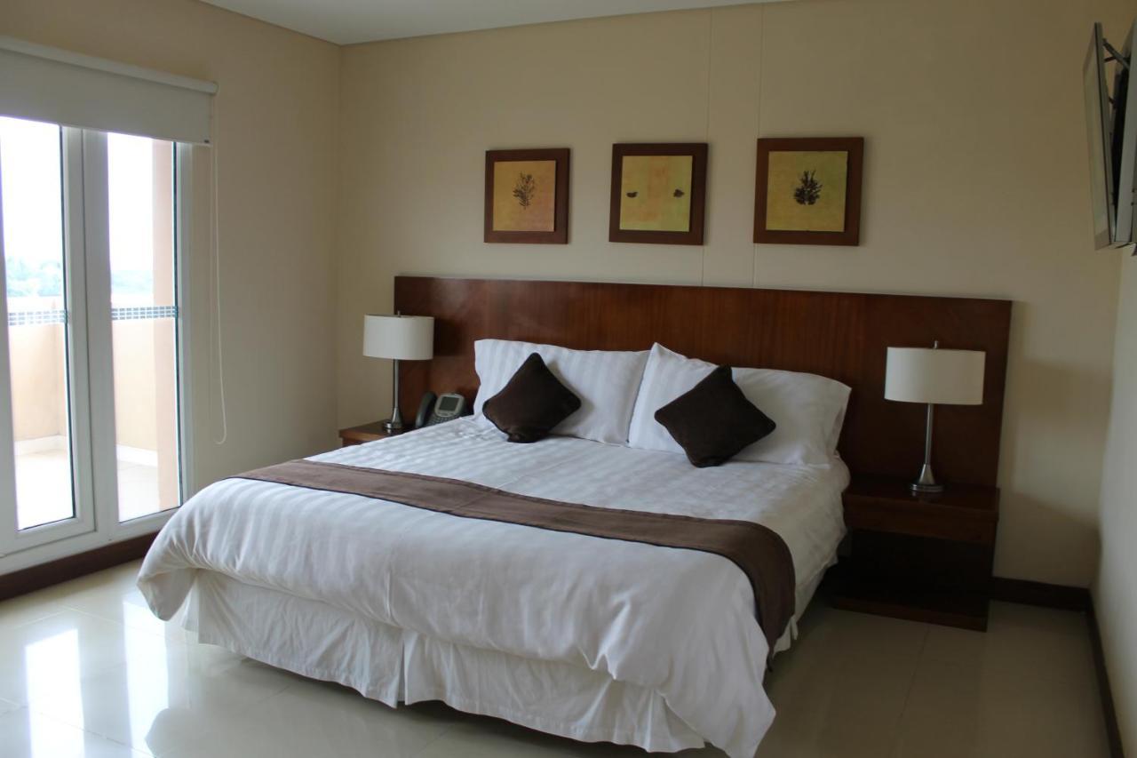 Wyndham Garden Villavicencio Rnt 26993 レストレポ エクステリア 写真