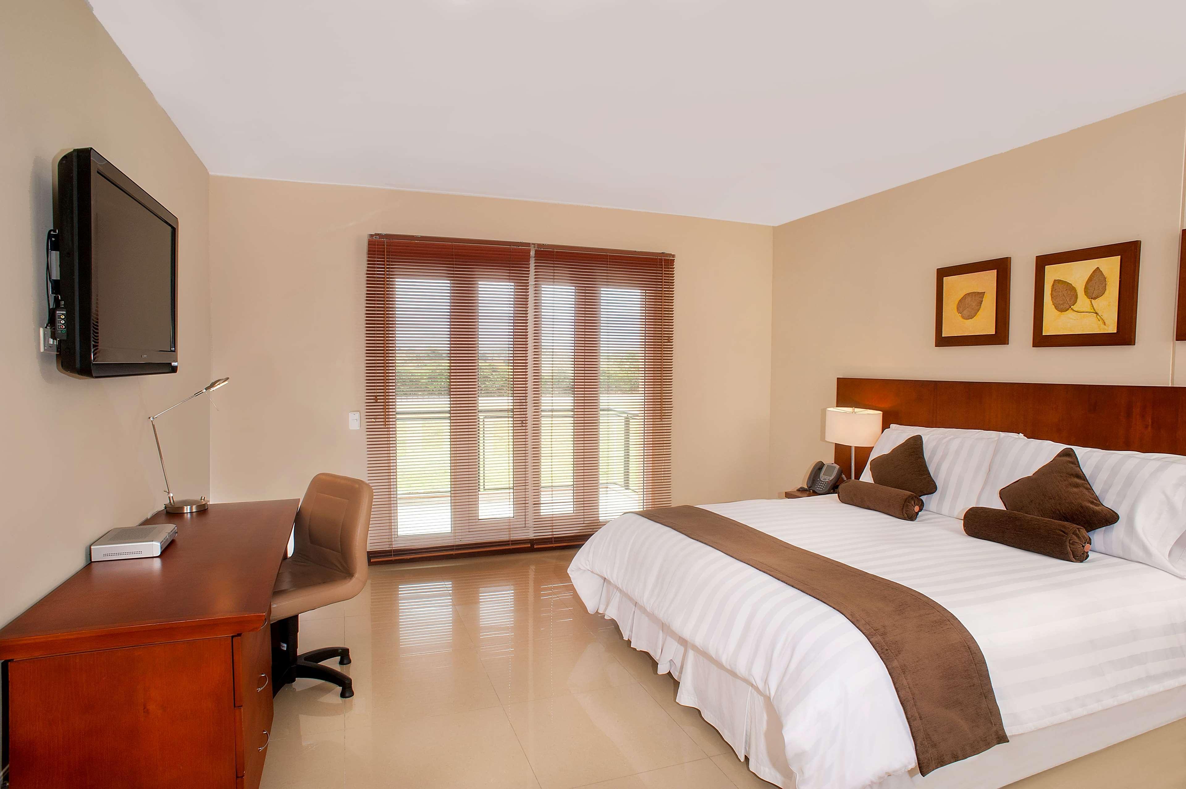Wyndham Garden Villavicencio Rnt 26993 レストレポ エクステリア 写真